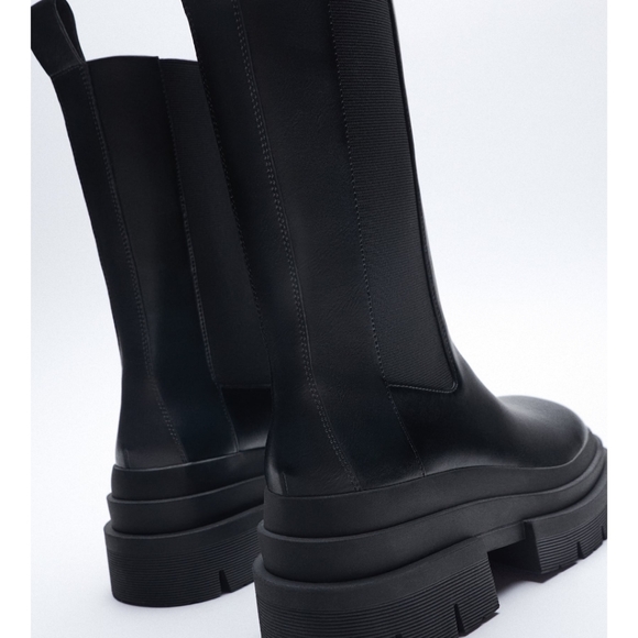 Most wanted Zara boots!!! Trendy & chucky! - Picture 4 of 10